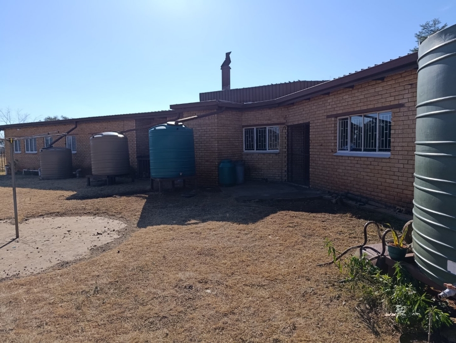 5 Bedroom Property for Sale in Spitskop SH Free State